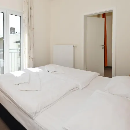 Celia By Interhome Lejlighed *